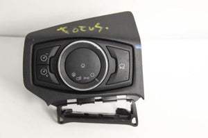 2012-2014 Ford Focus Headlight Switch Cm5T-13A024-Ba