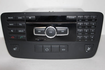 2013-2014 MERCEDES BENZ W204 C300 RADIO STEREO NAVIGATION CD PLAYER A2049005511