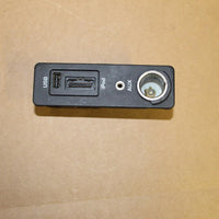 2009-2012 Jaguar Xf Luxury 4.2L V8 Center Console Usb Ipod Aux Power Outlet