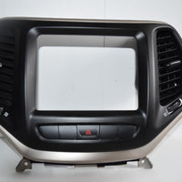 14-17 JEEP CHEROKEE DASH 8.4 NAVI RADIO BIG DISPLAY SCREEN BEZEL W/ VENT TRIM - BIGGSMOTORING.COM