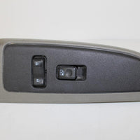 2003-2006 Chevy Tahoe Yukon Passenger Window Switch 15109672 - BIGGSMOTORING.COM