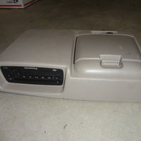 03-06 YUKON ESCALADE AVALANCHE TV DVD PLAYER OEM ENTERTAINMENT SYSTEM W/SUNROOF - BIGGSMOTORING.COM